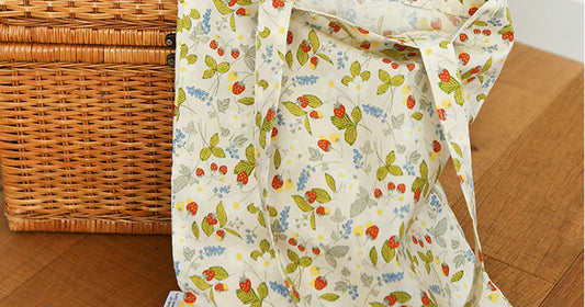 100% Cotton 20C Strawberry 42" Wide