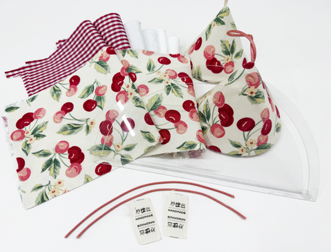 Pot Holders Sewing Kit - Cherry (Set of 2)