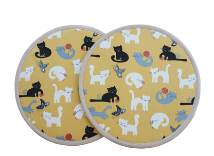 Playing Cats Trivet, Round Fabric Potholder