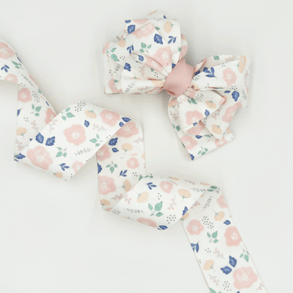 1.5'' Double Faced Light Pink Flowers Ribbon