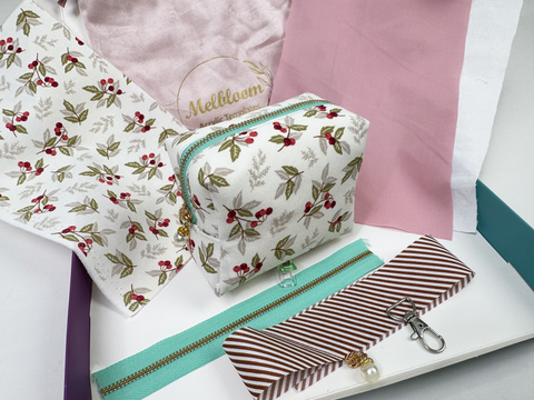 Cube Zipper Pouch Sewing Kit - Holly