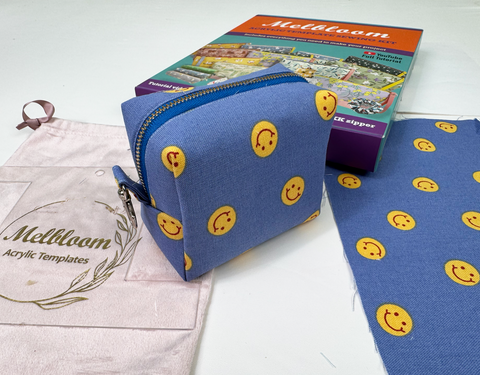 Cube Zipper Pouch Sewing Kit - Smiling Face