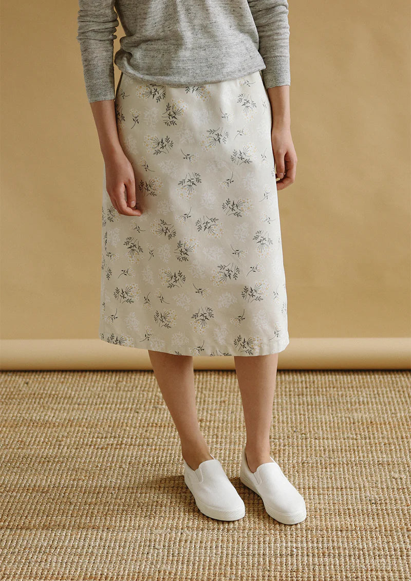 100% Cotton Oxford Lace Flower 60" Wide