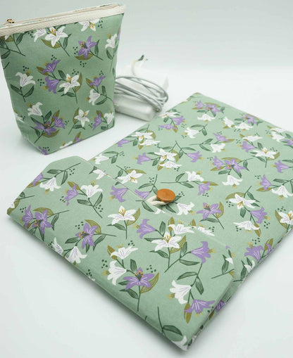 Madonna Lily Laptop Sleeve (4 sizes)