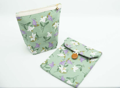 Madonna Lily Kindle Sleeve (3 sizes)