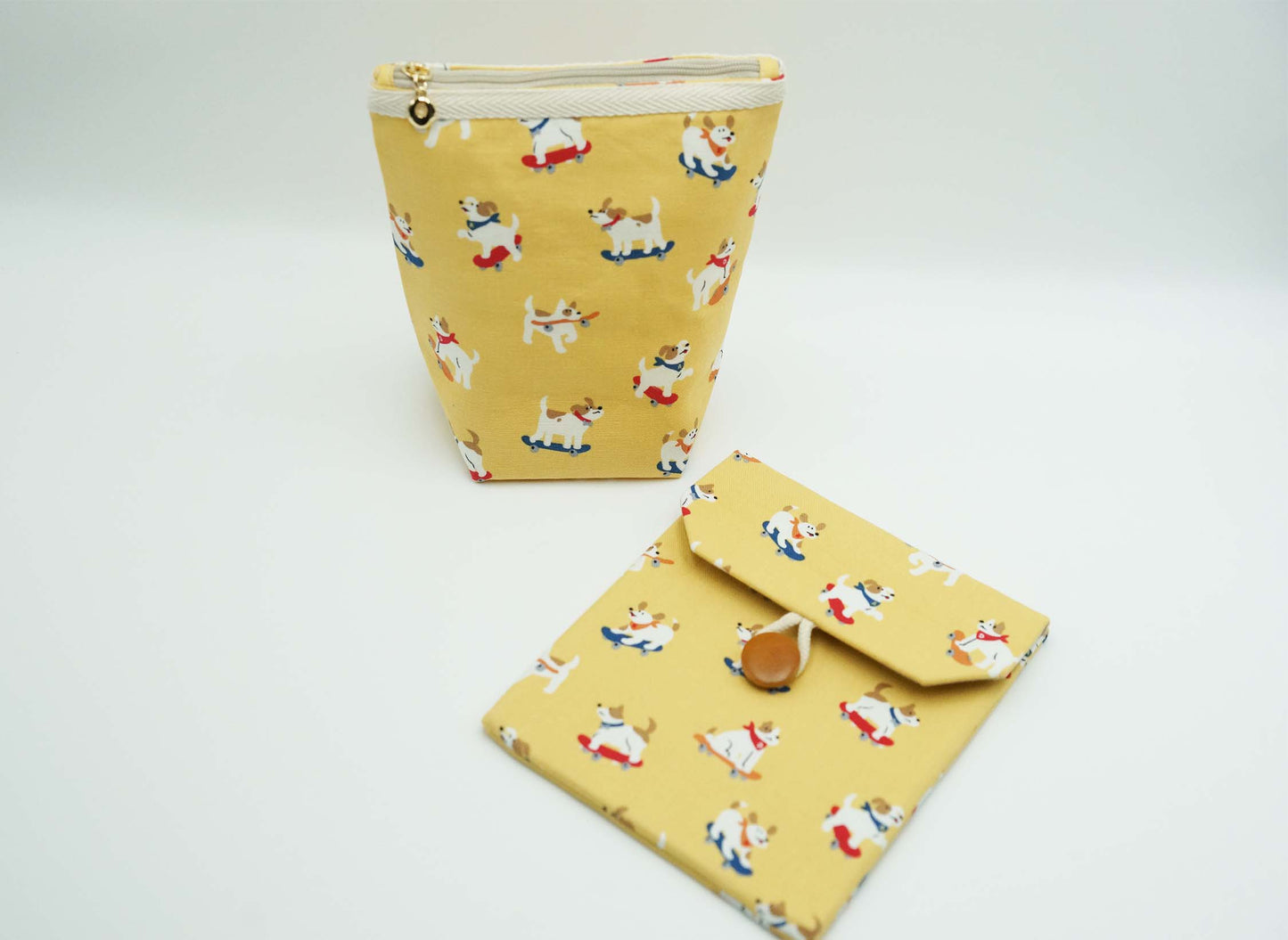 Skating Dog Kindle Sleeve (3 sizes)