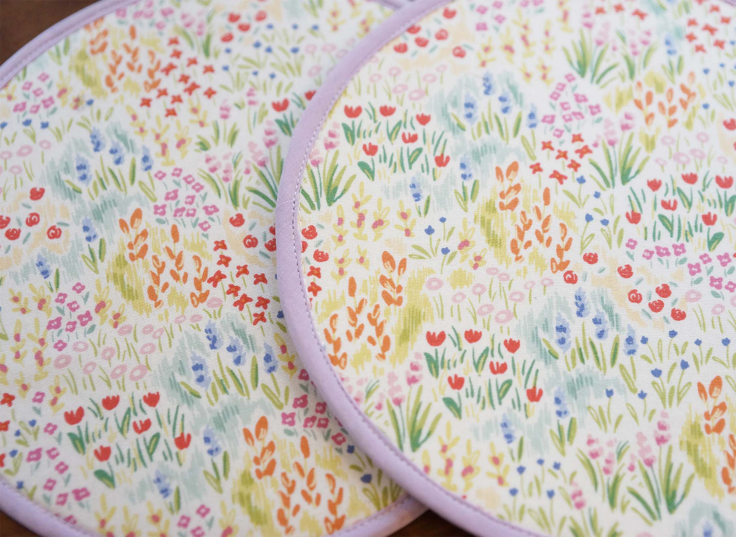 Blurry Garden Trivet, Round Fabric Potholder