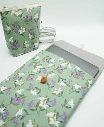 Madonna Lily Laptop Sleeve (4 sizes)