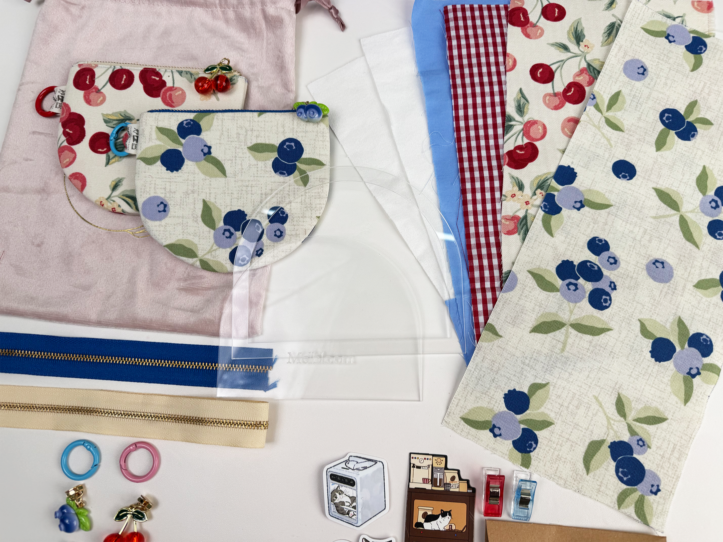 DIY Sewing Kit, Half-Moon Pouch