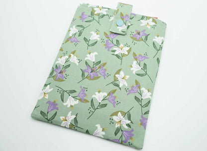 Madonna Lily Book Sleeve