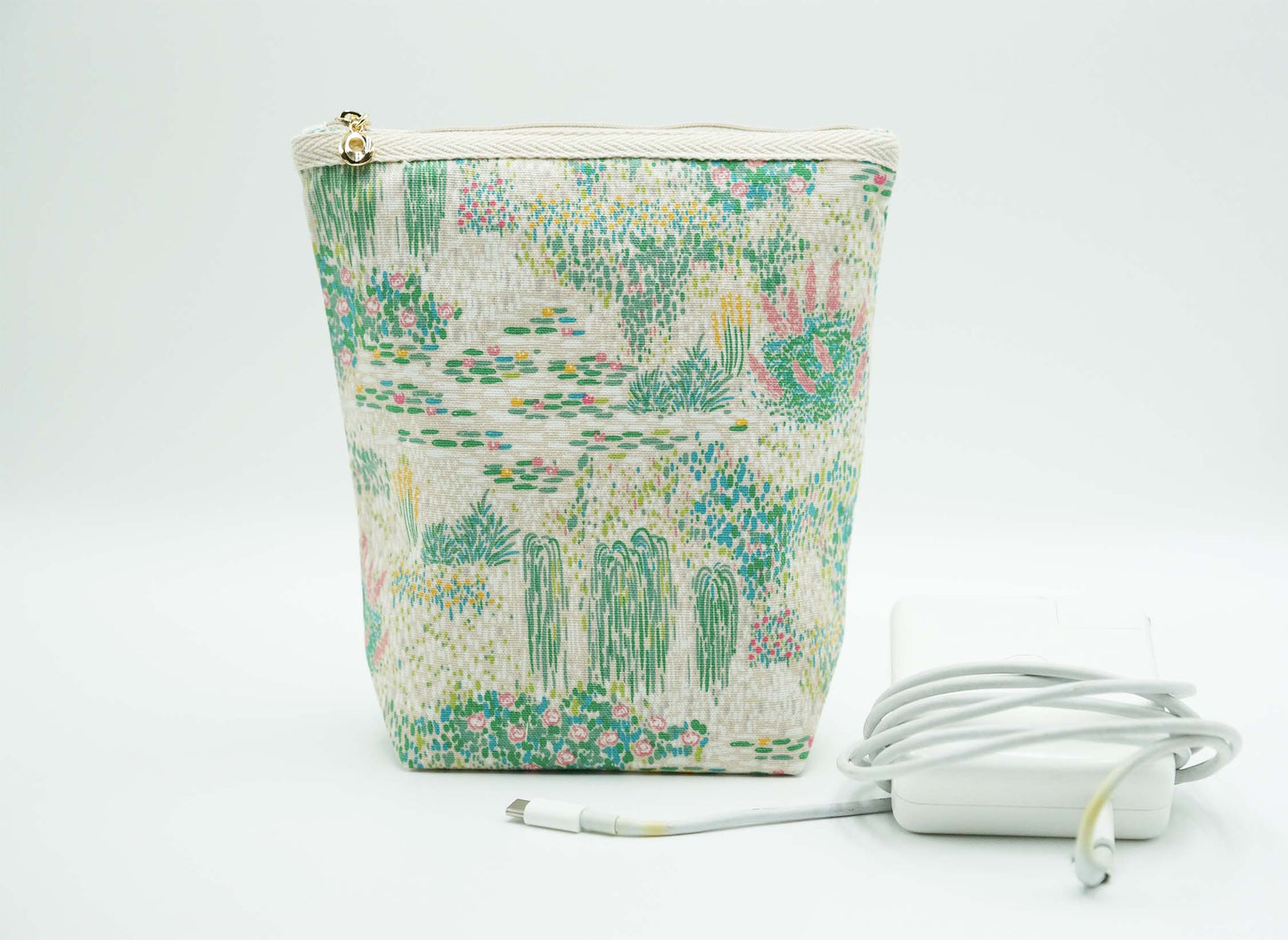 Giverny Basic Zipper Pouch, Charger Bag