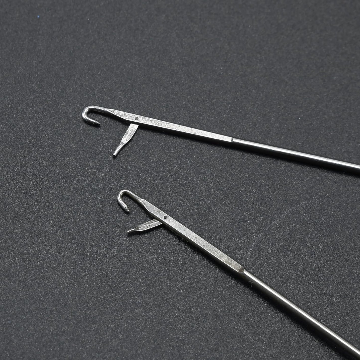 Loop Turner Hook with Latch