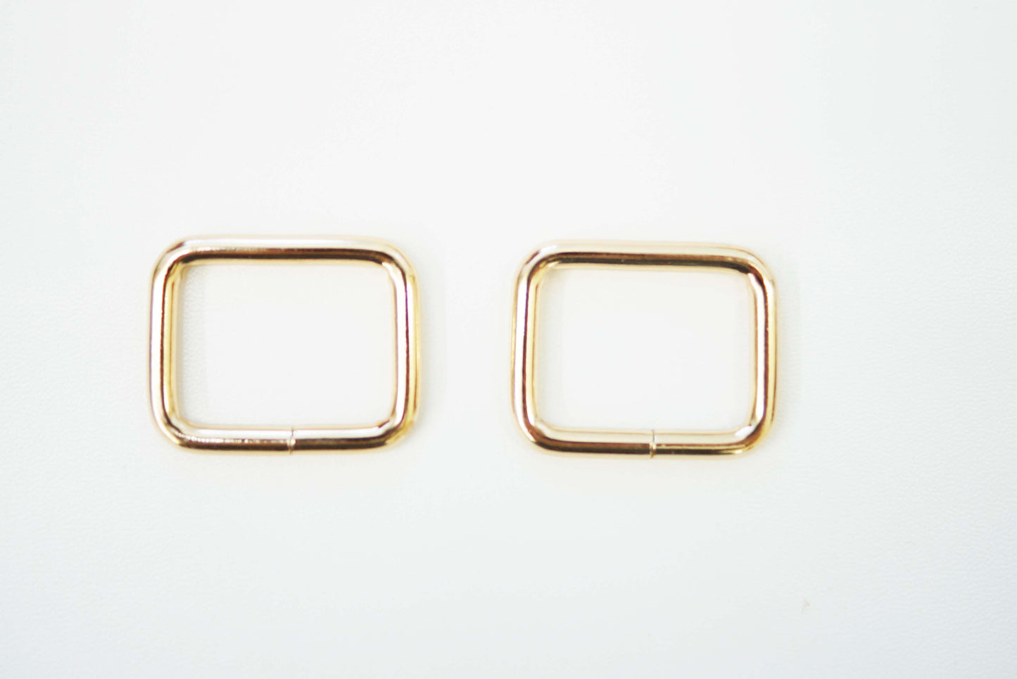 35mm-wide Metal Square Ring