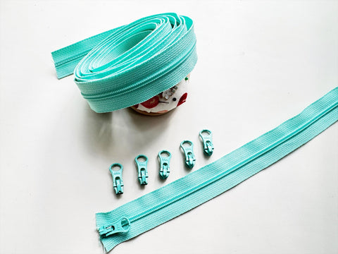 YKK #3 Coil Zippers kit, 3 yds & 8 pulls