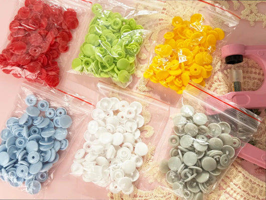 Glossy KAM T5 Plastic Snaps l 20 Sets