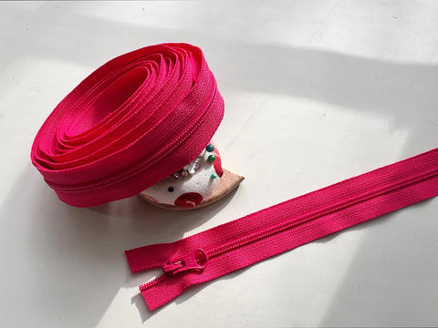 YKK #3 Coil Zipper – Continuous Chain, 3 Yds