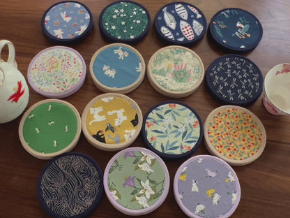 Blurry Garden Round Fabric Coasters Set